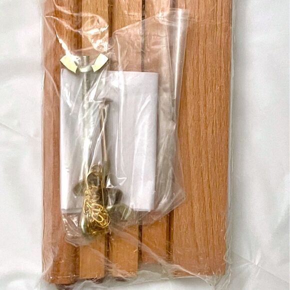 Master’s Touch Beechwood Foldaway Metal Chain Table Easel New in Package - Picture 10 of 11